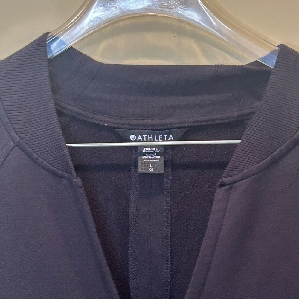 Athleta Black Short Sleeve Romper - Picture 2 of 9